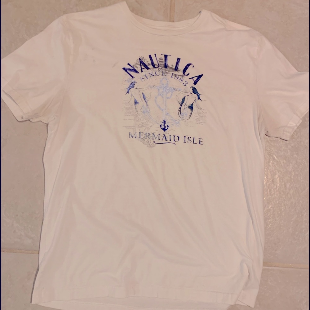 2 Nautica t shirt bundle